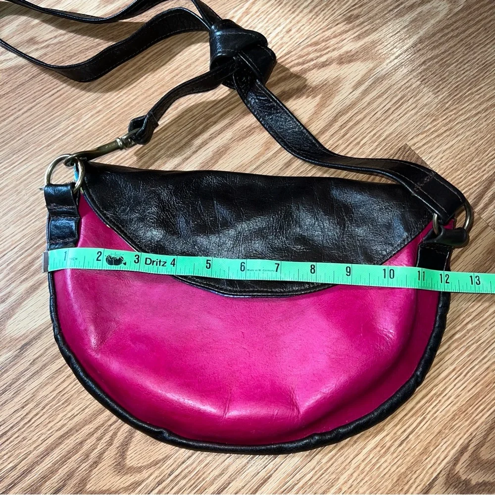 Leather Shoulder Bag Fuchsia Brown with Brass‎ Hardware